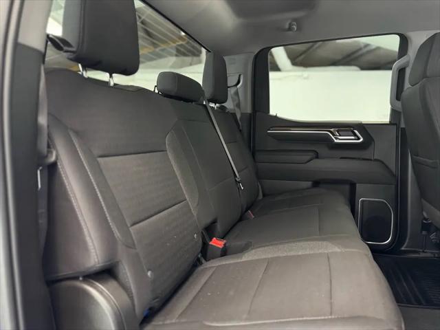 2026 Chevrolet Silverado 1500 4WD Crew Cab Short Bed RST