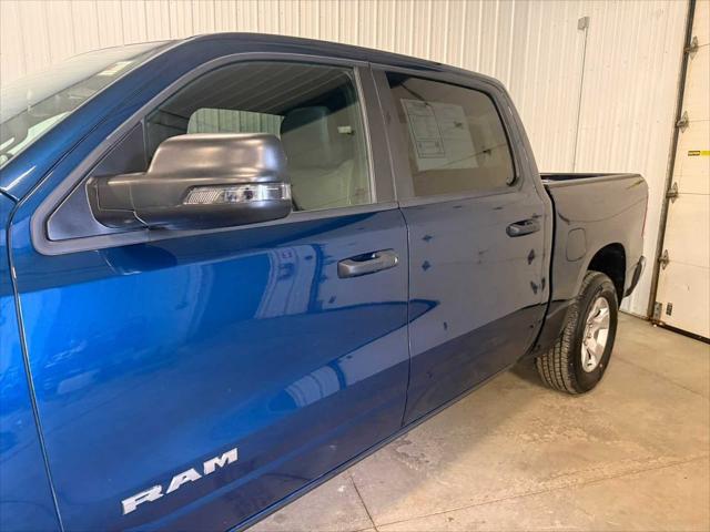 2023 Ram 1500 Big Horn Crew Cab 4x4 5'7" Box