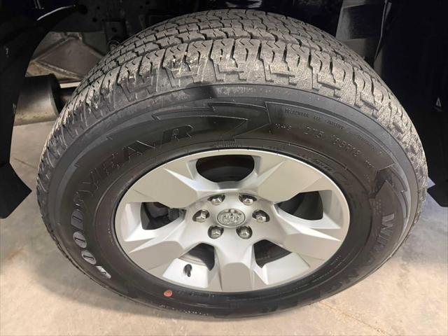 2023 Ram 1500 Big Horn Crew Cab 4x4 5'7" Box