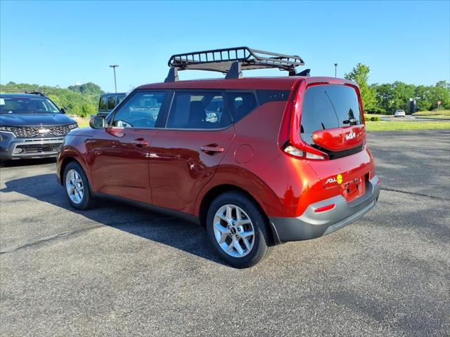 2022 Kia Soul S 2022 Kia Soul S