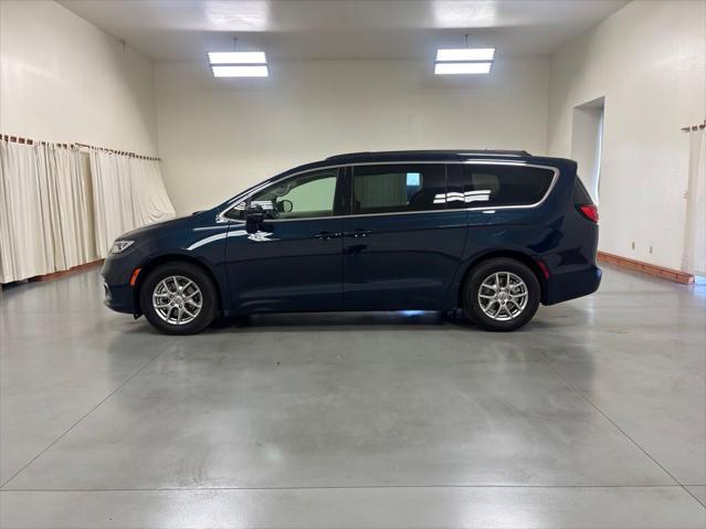 2021 Chrysler Pacifica Touring