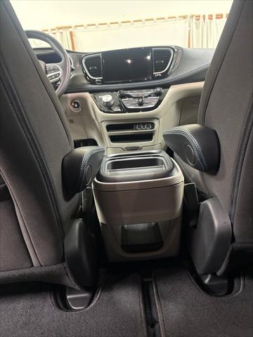 2021 Chrysler Pacifica Touring