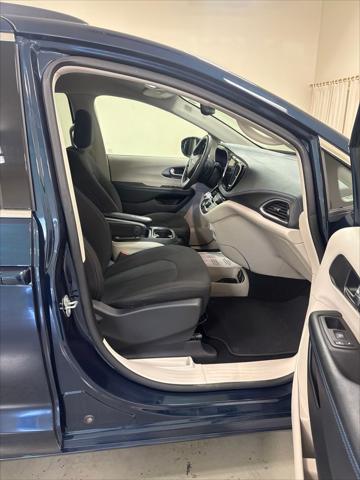 2021 Chrysler Pacifica Touring