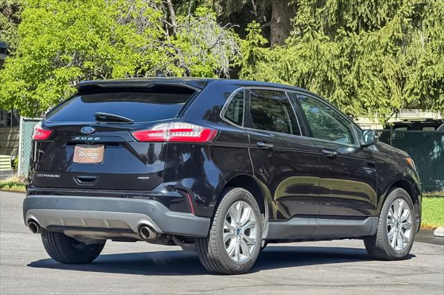 2022 Ford Edge Titanium