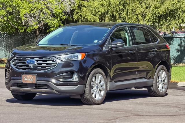 2022 Ford Edge Titanium