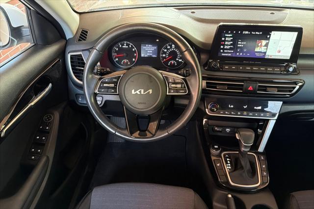 2023 Kia Seltos S