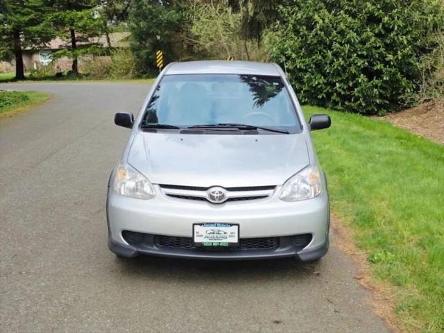 2003 Toyota Echo Base