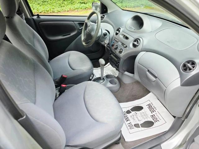 2003 Toyota Echo Base