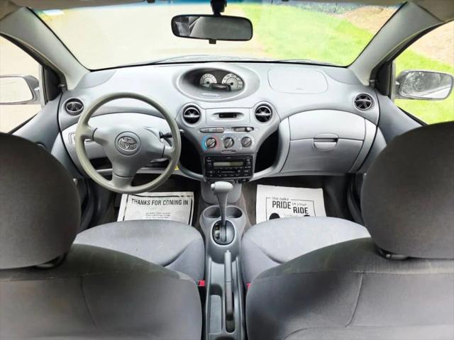 2003 Toyota Echo Base