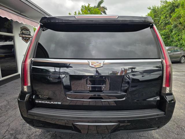 2017 Cadillac Escalade ESV Premium Luxury