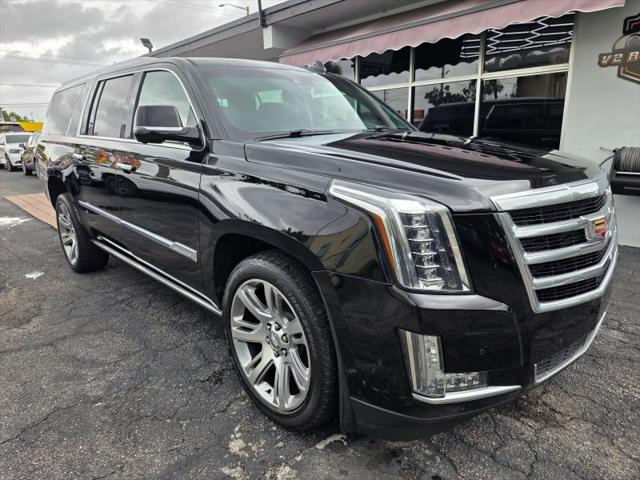 2017 Cadillac Escalade ESV Premium Luxury
