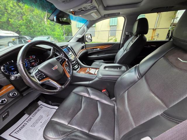 2017 Cadillac Escalade ESV Premium Luxury