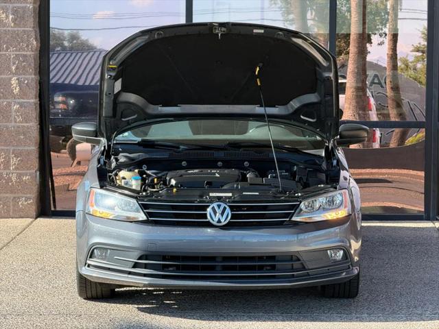 2016 Volkswagen Jetta 1.8T Sport