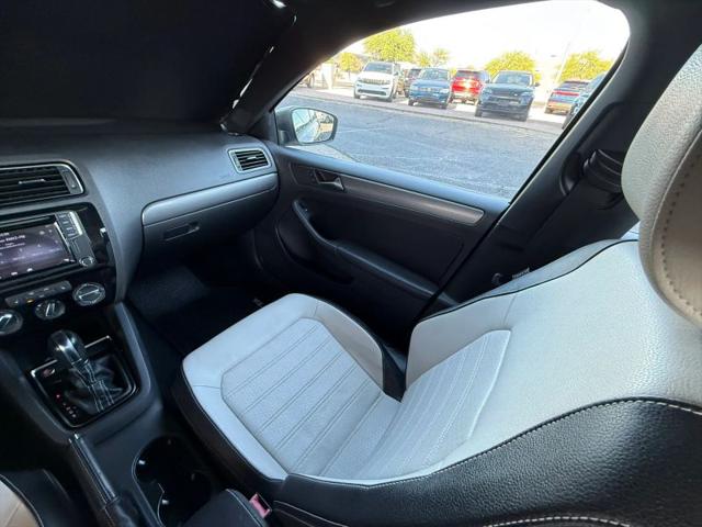 2016 Volkswagen Jetta 1.8T Sport