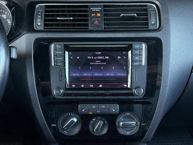 2016 Volkswagen Jetta 1.8T Sport