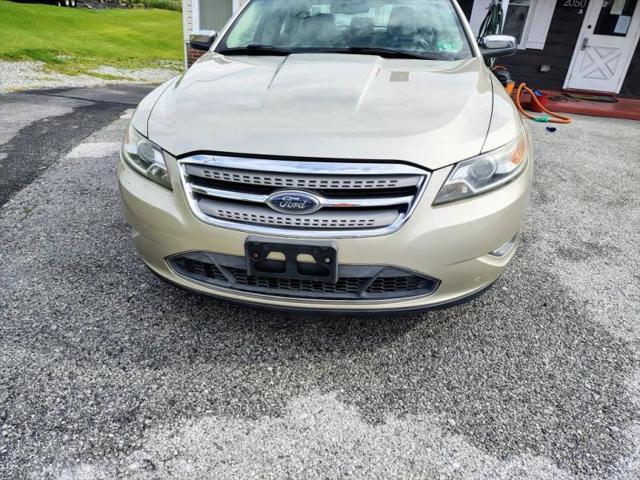 2010 Ford Taurus Limited