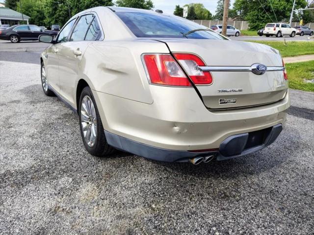 2010 Ford Taurus Limited