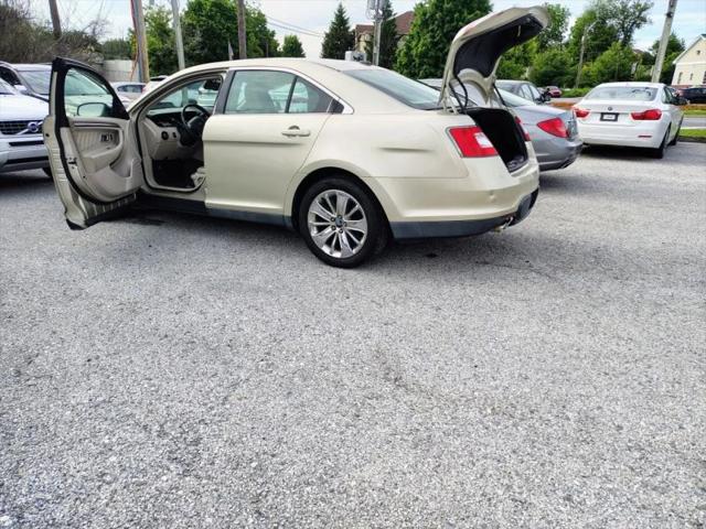 2010 Ford Taurus Limited