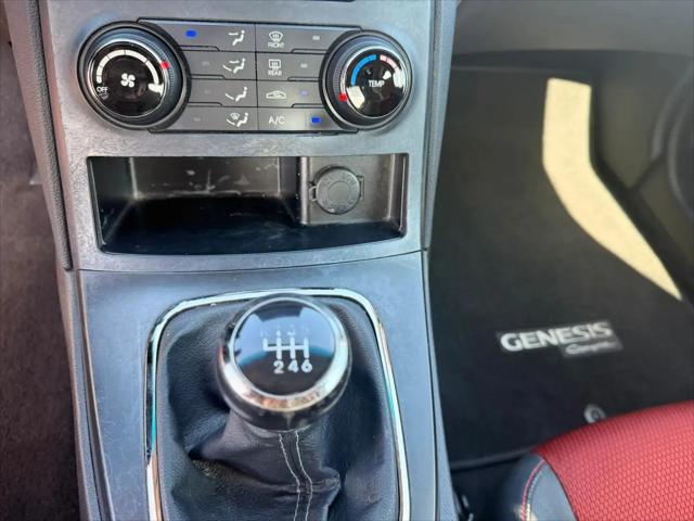 2011 Hyundai Genesis Coupe 2.0T R-Spec