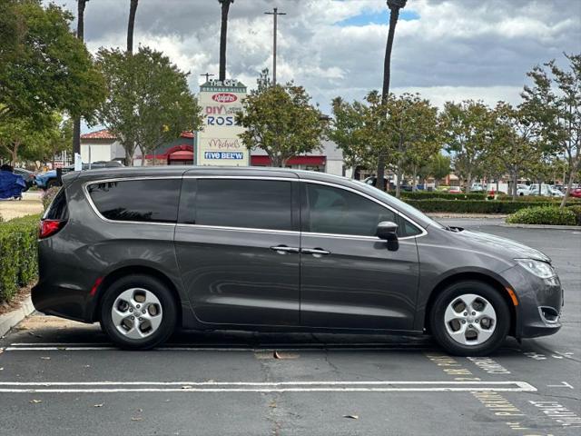 2018 Chrysler Pacifica Hybrid Touring Plus
