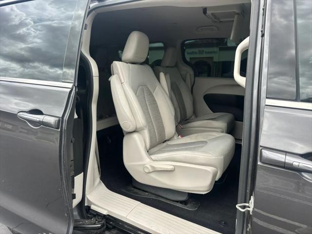 2018 Chrysler Pacifica Hybrid Touring Plus
