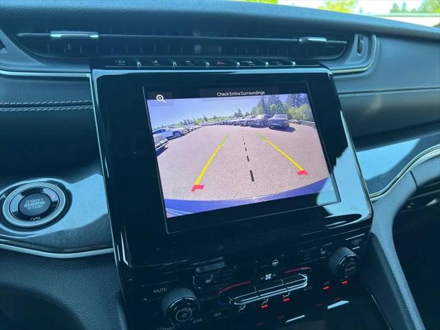 2023 Jeep Grand Cherokee Altitude 4x4