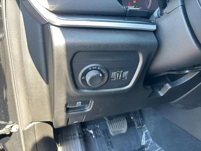 2023 Jeep Grand Cherokee Altitude 4x4