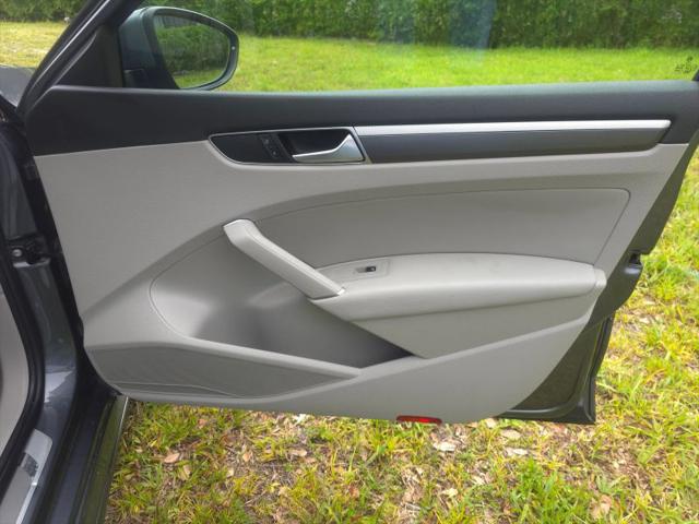 2018 Volkswagen Passat 2.0T S