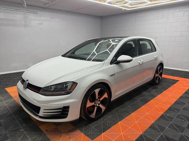 2017 Volkswagen Golf GTI SE 4-Door