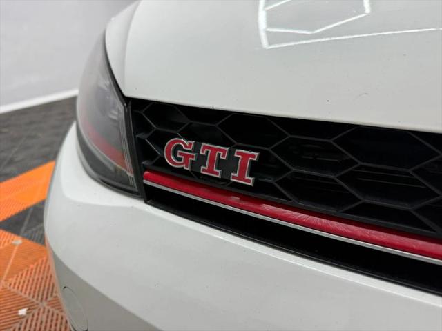 2017 Volkswagen Golf GTI SE 4-Door
