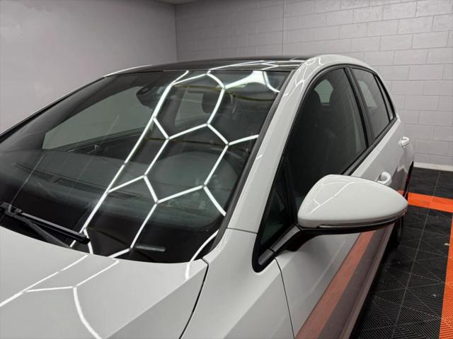 2017 Volkswagen Golf GTI SE 4-Door