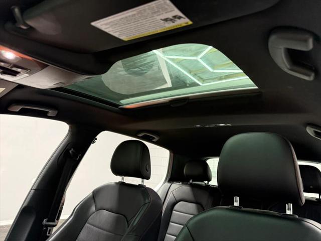 2017 Volkswagen Golf GTI SE 4-Door