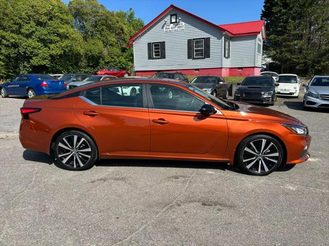 2021 Nissan Altima SR FWD