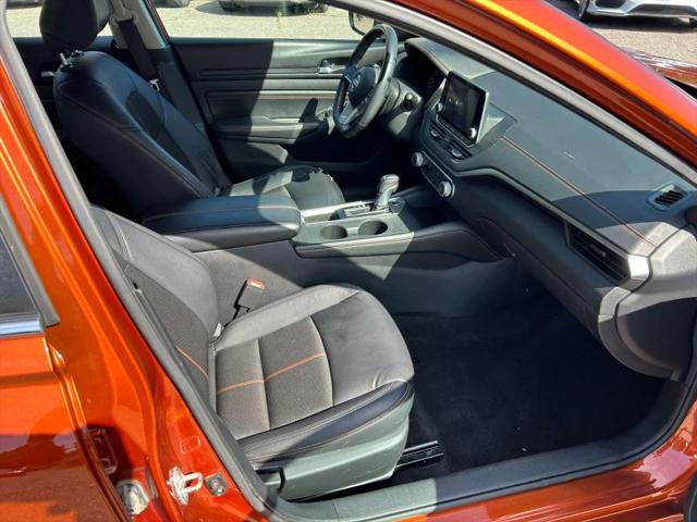 2021 Nissan Altima SR FWD
