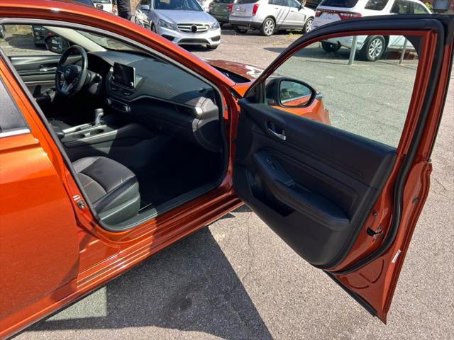 2021 Nissan Altima SR FWD