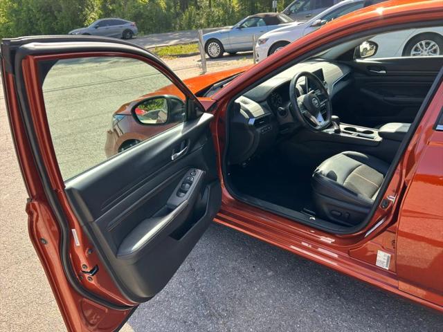 2021 Nissan Altima SR FWD