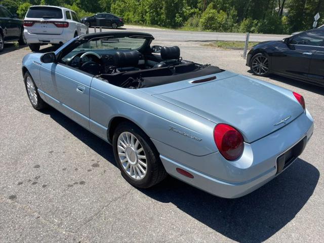 2004 Ford Thunderbird Base
