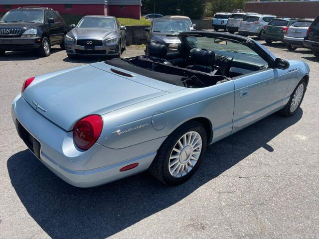 2004 Ford Thunderbird Base