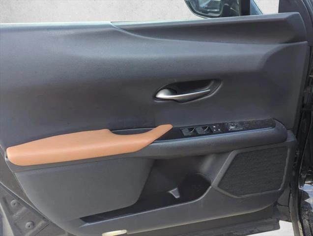 2020 Lexus UX 200 200