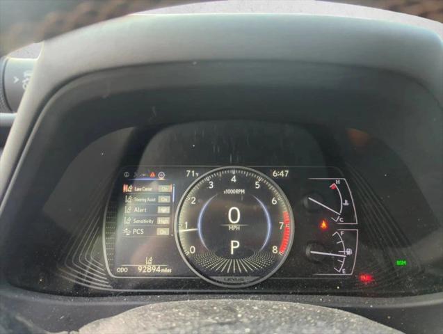 2020 Lexus UX 200 200