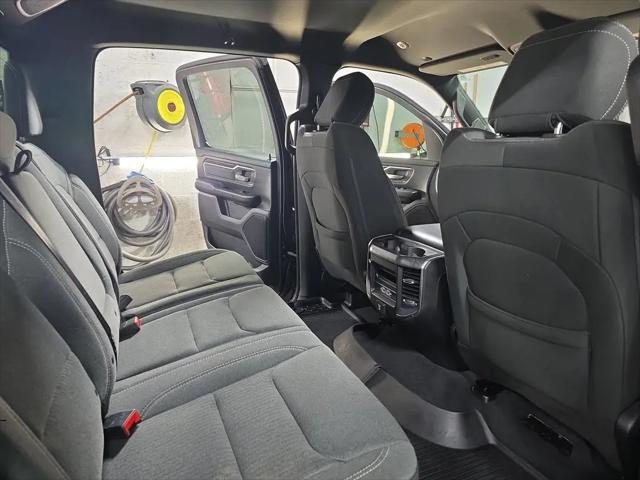 2019 Ram 1500 Big Horn/Lone Star Crew Cab 4x4 5'7" Box
