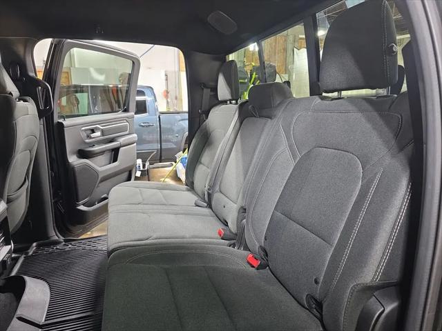 2019 Ram 1500 Big Horn/Lone Star Crew Cab 4x4 5'7" Box