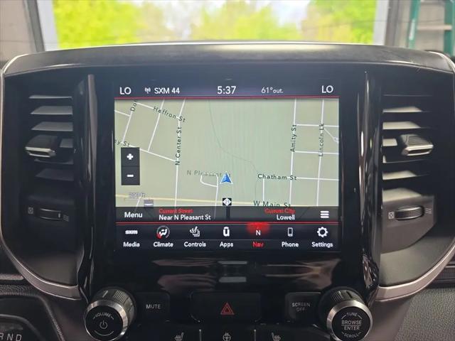 2019 Ram 1500 Big Horn/Lone Star Crew Cab 4x4 5'7" Box