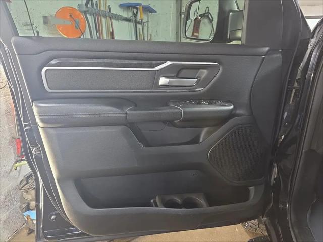 2019 Ram 1500 Big Horn/Lone Star Crew Cab 4x4 5'7" Box
