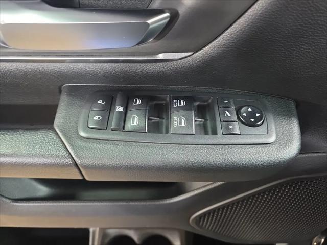 2019 Ram 1500 Big Horn/Lone Star Crew Cab 4x4 5'7" Box