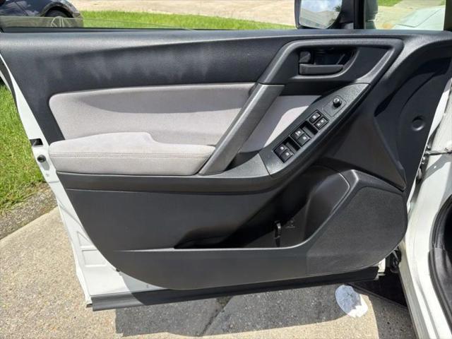 2014 Subaru Forester 2.5i