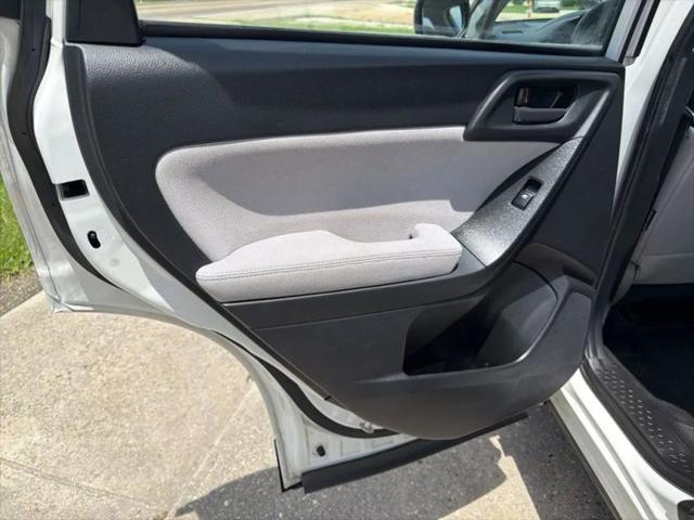 2014 Subaru Forester 2.5i