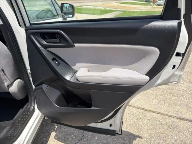 2014 Subaru Forester 2.5i