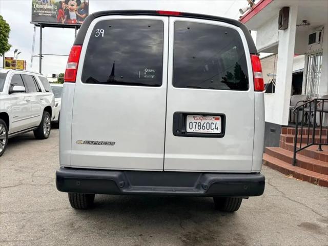 2024 Chevrolet Express Cargo Van RWD 2500 Regular Wheelbase WT