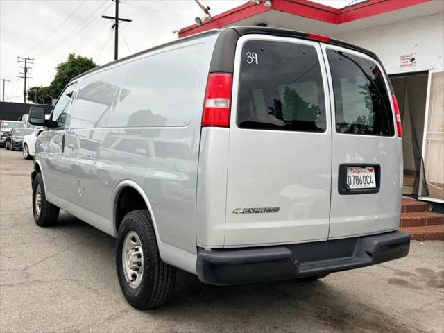 2024 Chevrolet Express Cargo Van RWD 2500 Regular Wheelbase WT
